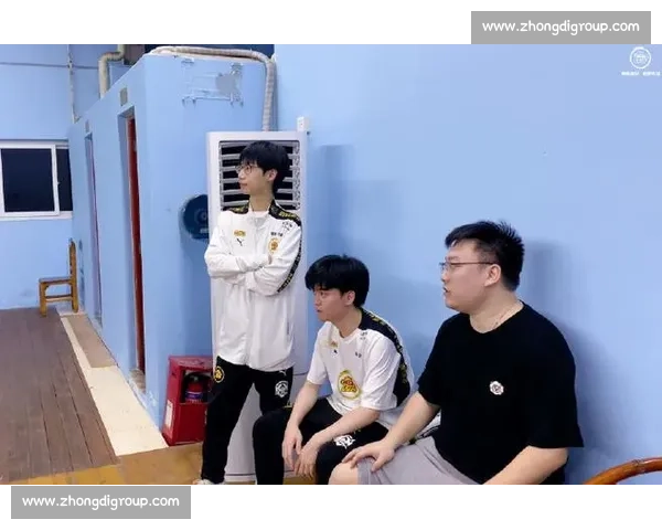 友谊第一，比赛第二电竞国际对抗赛，赛场之外的温情瞬间！